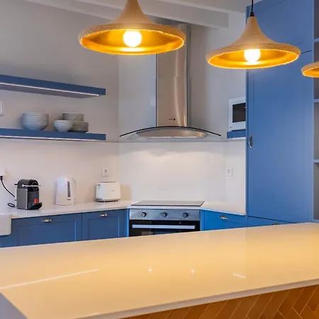 Comfortable Nook In By Lovelystay Apartment