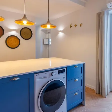 Apartamento Comfortable Nook In By Lovelystay
