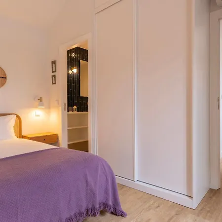 Comfortable Nook In By Lovelystay Apartment Sintra
