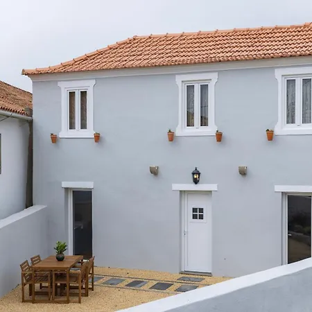 Appartamento Comfortable Nook In By Lovelystay Sintra