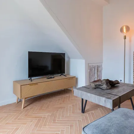 Comfortable Nook In By Lovelystay *