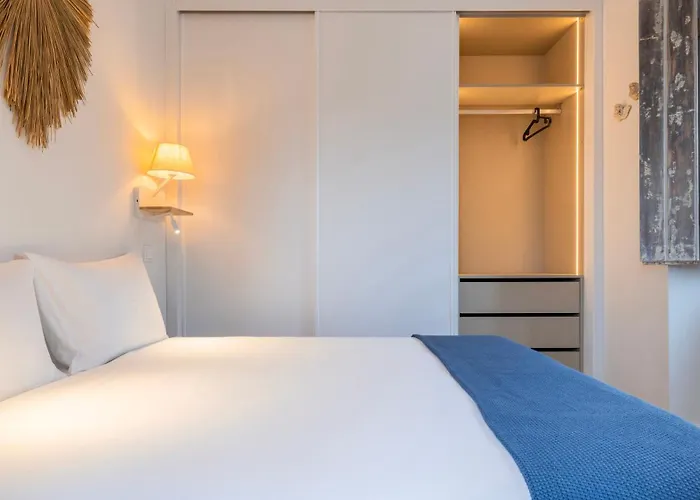 Comfortable Nook In By Lovelystay * 辛特拉